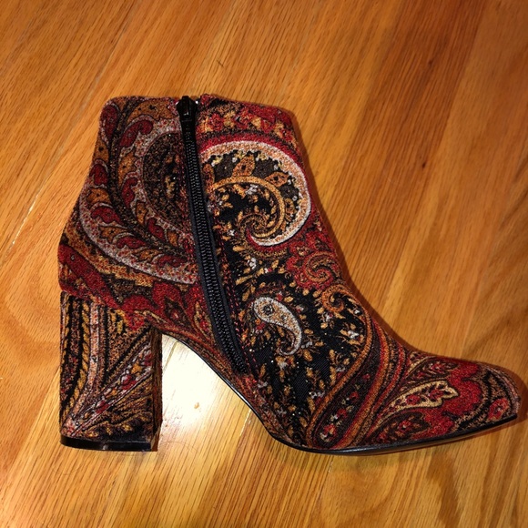 Diba Booties - Picture 2 of 5